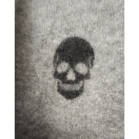 AQUA Cashmere Skull Print Crewneck Cashmere Sweater Gray Size M - Picture 7 of 8
